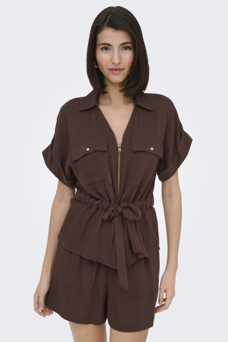 Jacqueline de Yong bruine dames blouse | Model vooraanzicht