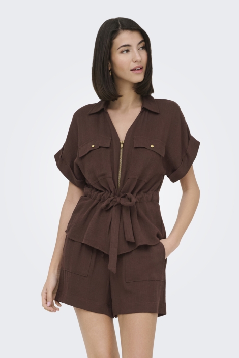 Jacqueline de Yong bruine dames blouse | Model vooraanzicht