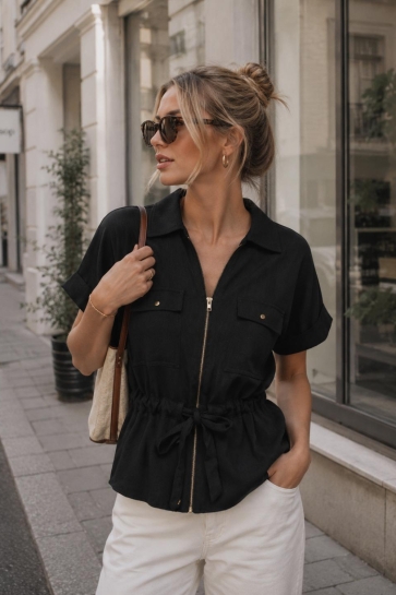 Jacqueline de Yong Blouse JDYMILLE S/S ZIP SHIRT WVN NOOS 15373098 Black