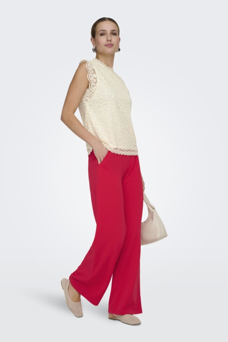 Jacqueline de Yong witte dames top | Model zijaanzicht