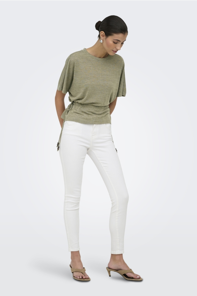 Only groene dames t-shirt | Model