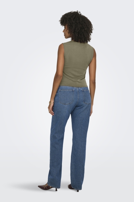 Only groene dames top | Model achteraanzicht