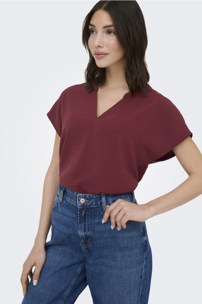 Jacqueline de Yong bordeaux dames t-shirt | Model vooraanzicht