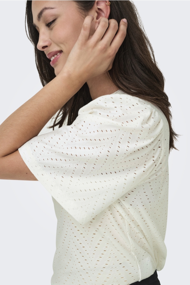 Jacqueline de Yong witte dames t-shirt | Model zijaanzicht