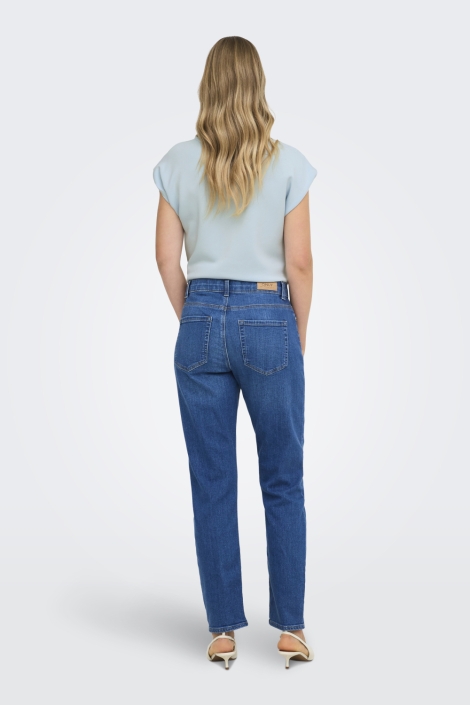 Only blauwe dames t-shirt | Model