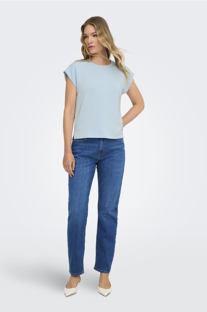 Only blauwe dames t-shirt | Model