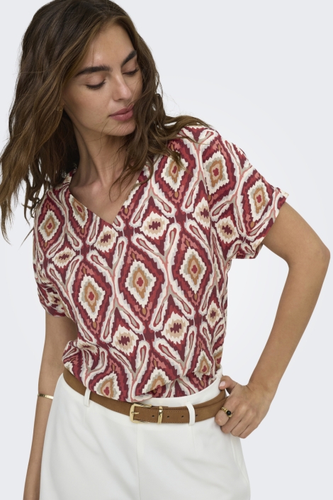 Only rode dames t-shirt | Model vooraanzicht