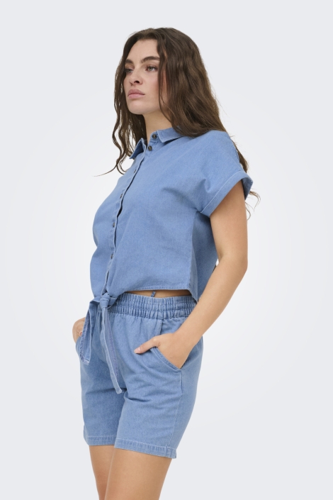 Jacqueline de Yong blauwe dames blouse | Model zijaanzicht