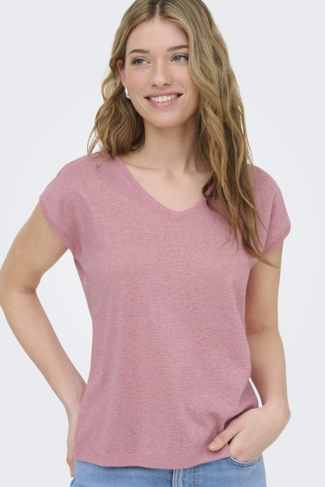 Only roze dames t-shirt | Model vooraanzicht