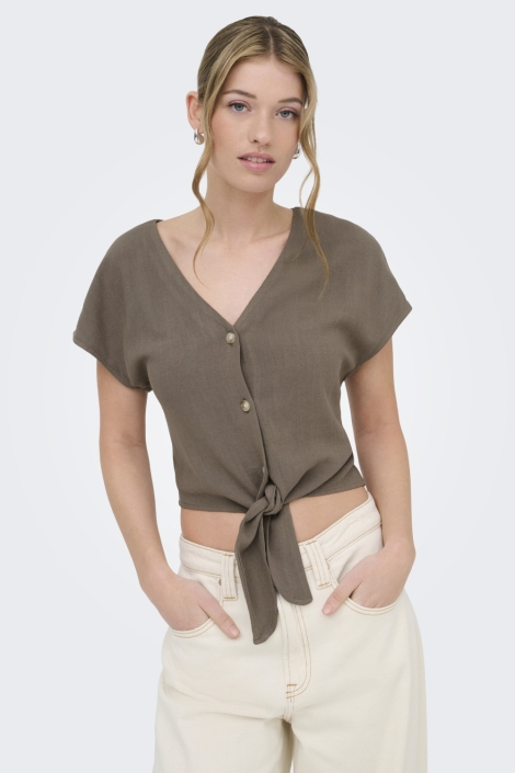 Only bruine dames blouse | Model vooraanzicht