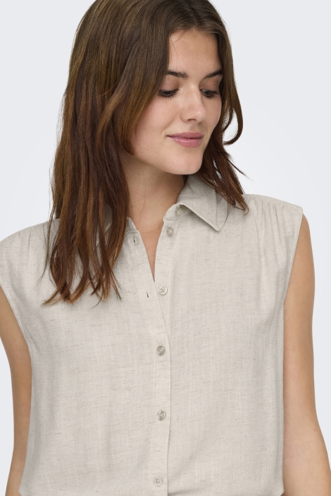 Only beige dames top | Model vooraanzicht