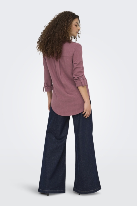 Only roze dames blouse | Model achteraanzicht