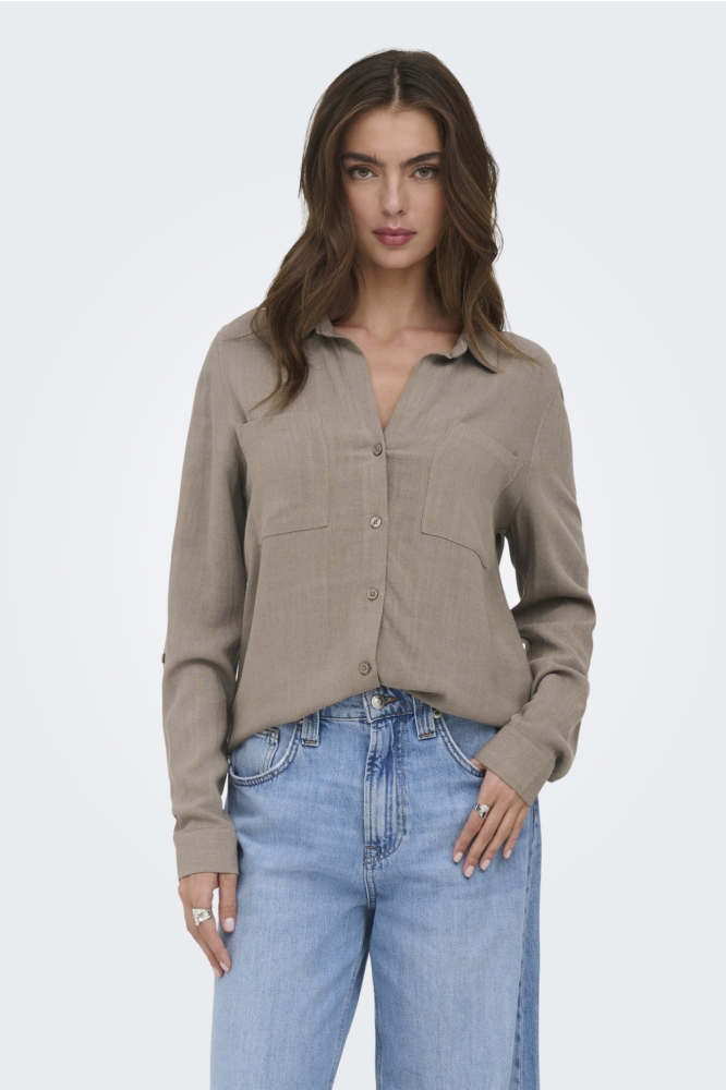 Only bruine dames blouse | Model vooraanzicht