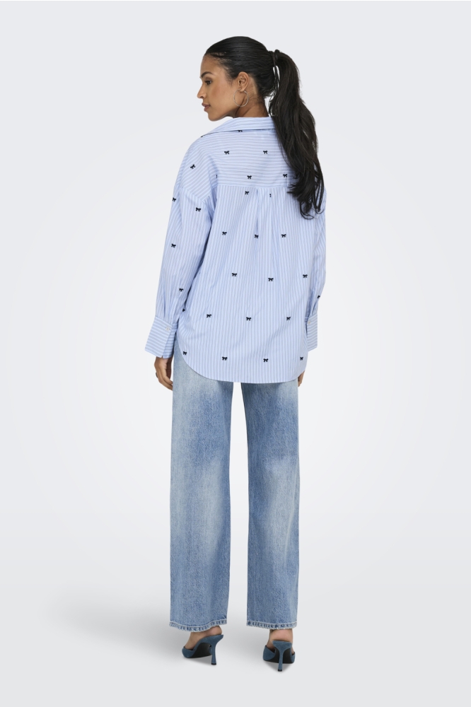 Only blauwe dames blouse | Model