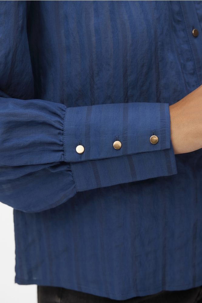 Vero Moda blauwe dames blouse | Close up