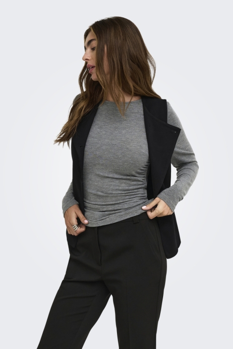 Only grijze dames top | Model vooraanzicht