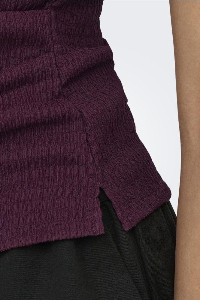 Only bordeaux dames top | Close up