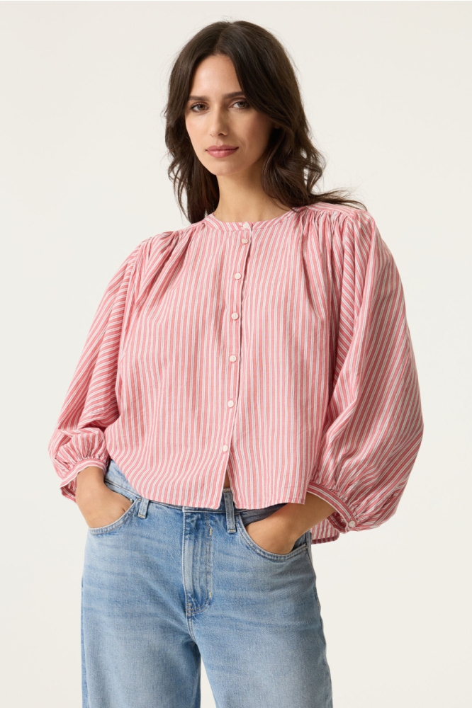 Garcia roze dames blouse | Model vooraanzicht