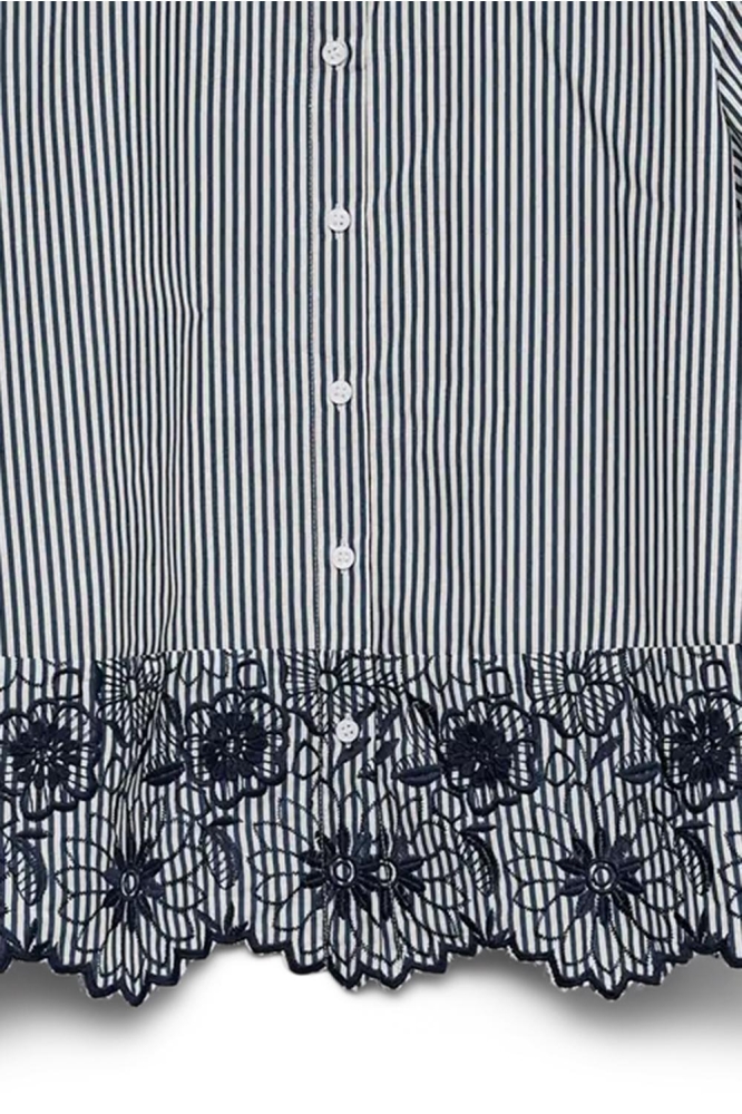 Vero Moda blauwe dames blouse | Close up