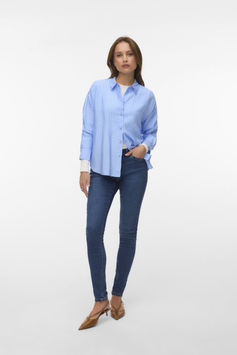Vero Moda blauwe dames blouse | Model