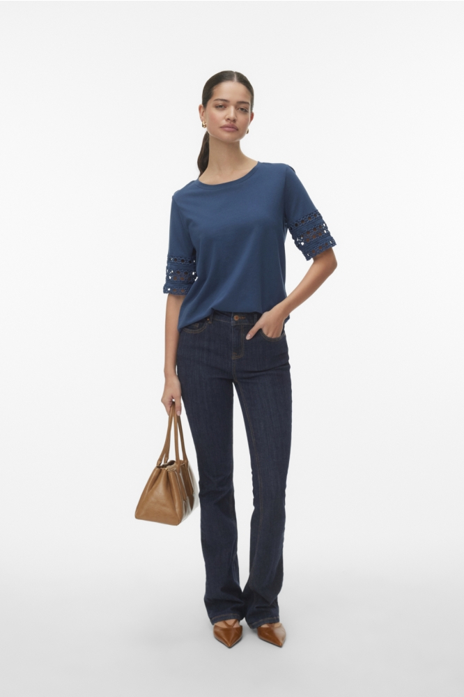 Vero Moda blauwe dames t-shirt | Model
