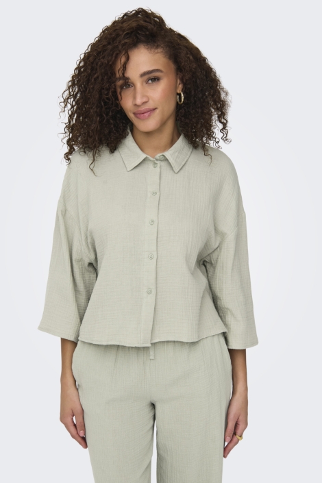 Jacqueline de Yong groene dames blouse | Model vooraanzicht