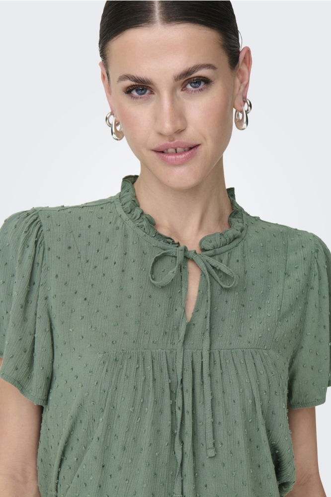 Jacqueline de Yong groene dames blouse | Close up