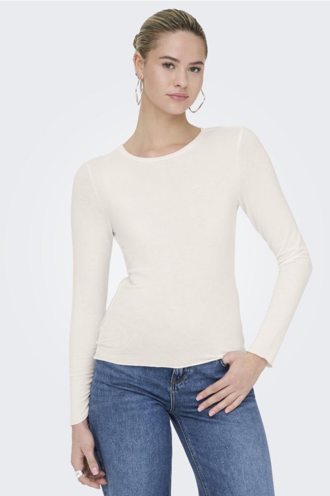 Only beige dames t-shirt | Model vooraanzicht