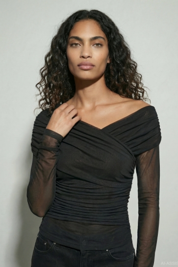 Hypedrop Blouse HDEVA GATHERED OFF-SHOULDER TOP 32000724 Black Beauty