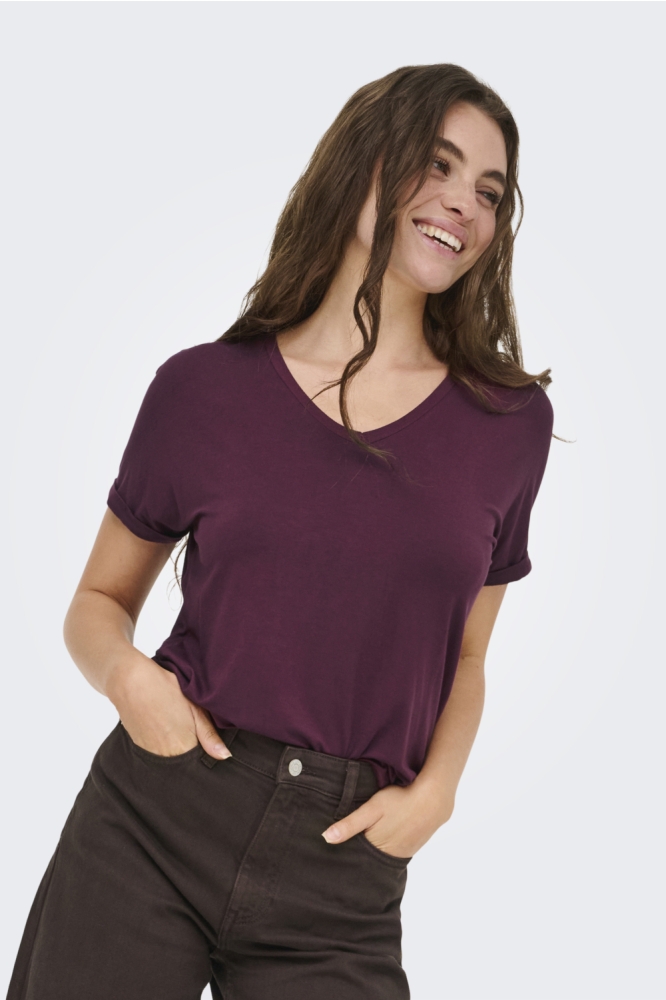 Jacqueline de Yong bordeaux dames t-shirt | Model vooraanzicht