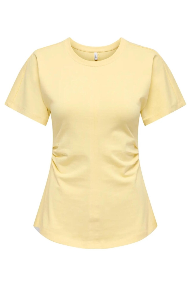 Only gele dames t-shirt | Model vooraanzicht