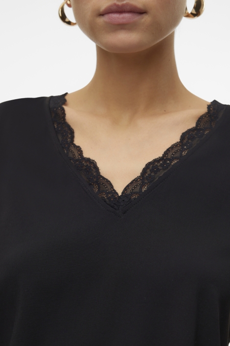 Vero Moda zwarte dames t-shirt | Close up