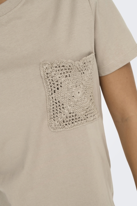 Jacqueline de Yong camel dames t-shirt | Kleurstaal