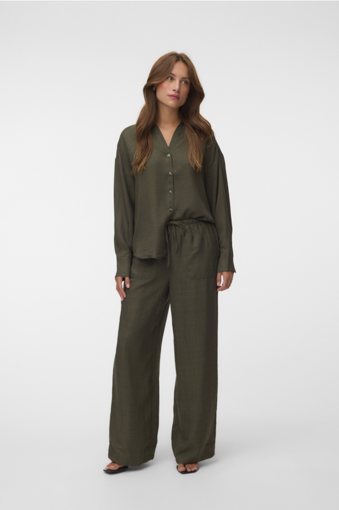 Vero Moda groene dames blouse | Model