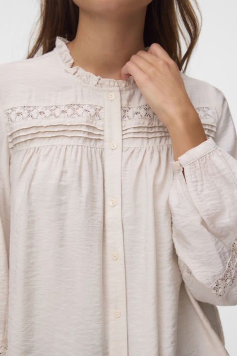 Vero Moda beige dames blouse | Close up
