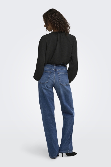 Jacqueline de Yong zwarte dames blouse | Model