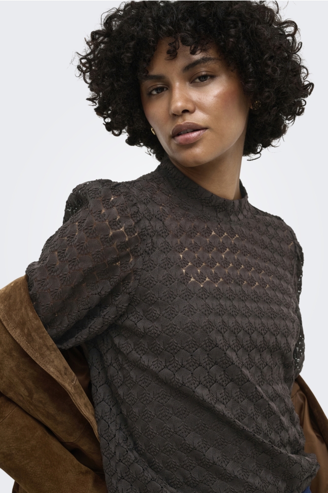 Jacqueline de Yong bruine dames top | Model vooraanzicht