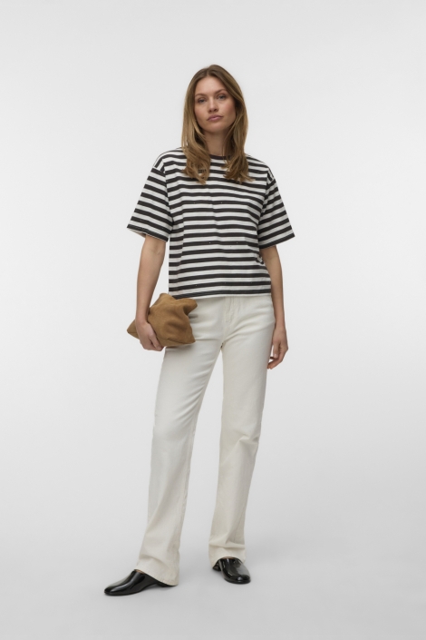 Vero Moda bruine dames t-shirt | Model