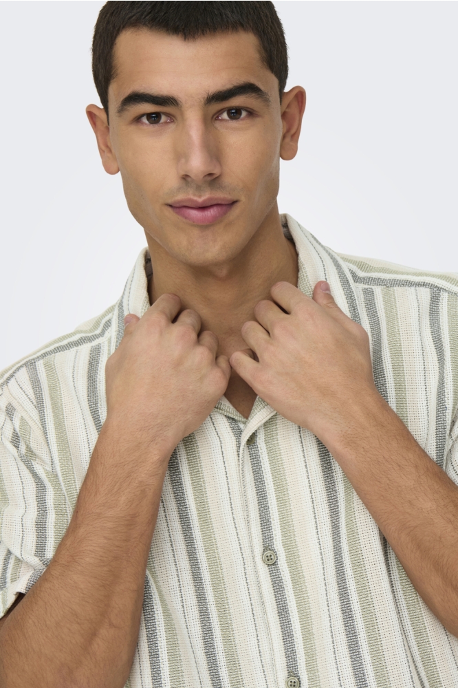 Only & Sons groene heren overhemd | Close up