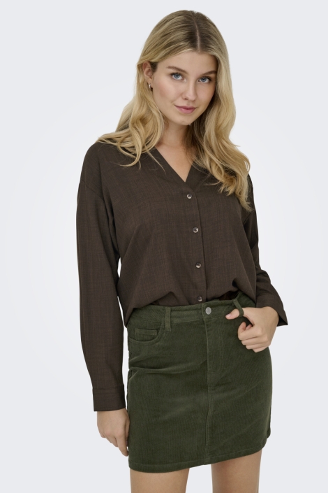 Jacqueline de Yong bruine dames blouse | Model vooraanzicht