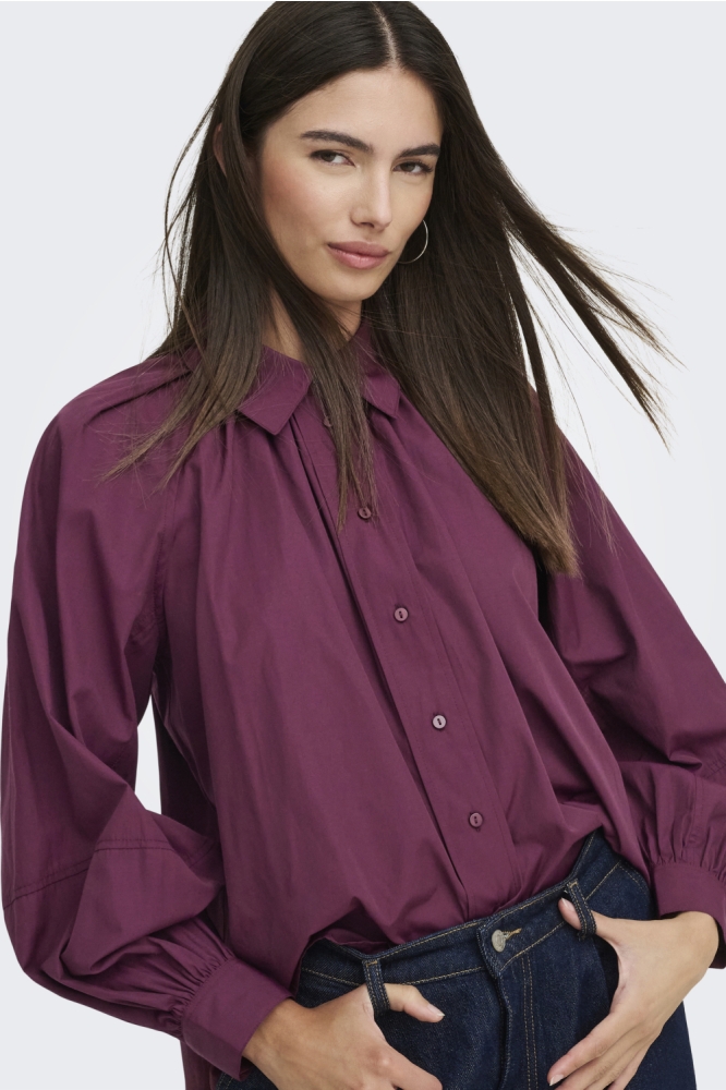 Only bordeaux dames blouse | Model vooraanzicht