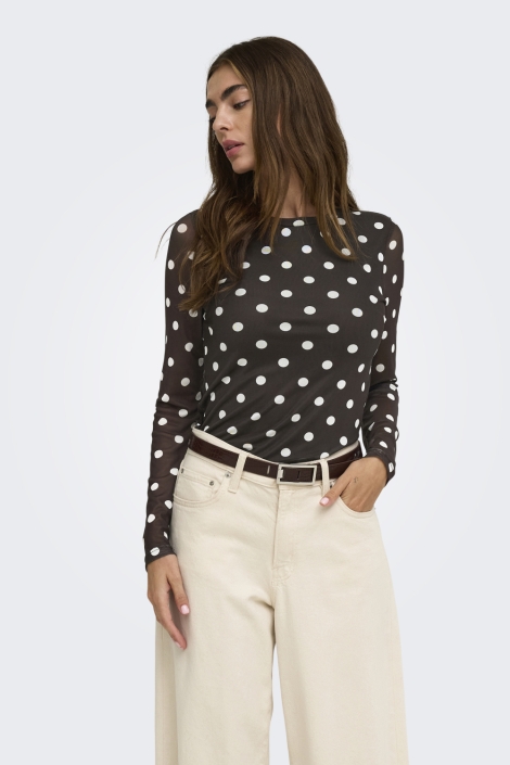 Only bruine dames top | Model vooraanzicht