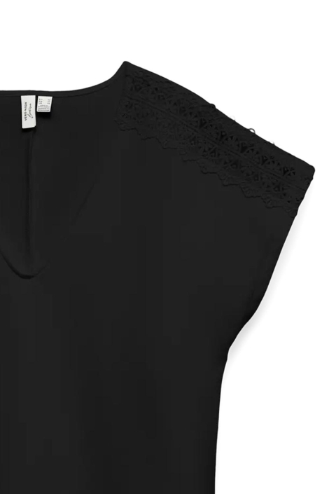 Vero Moda zwarte dames t-shirt | Close up