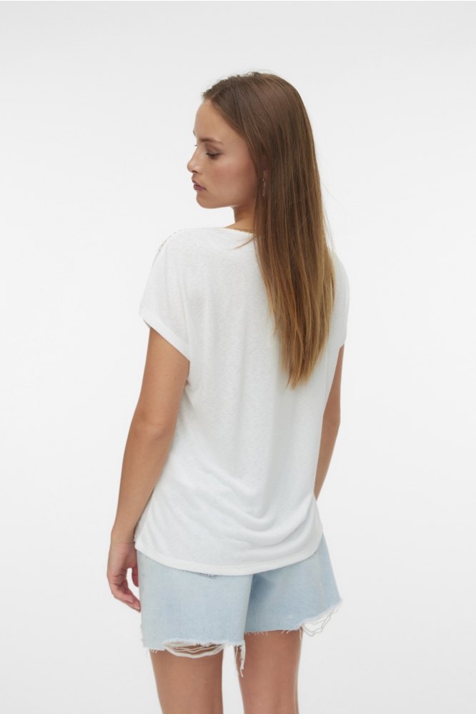 Vero Moda witte dames t-shirt | Model achteraanzicht