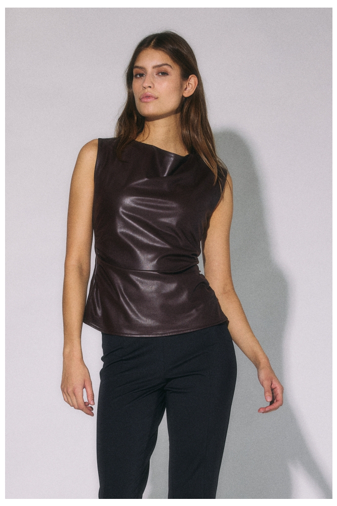 Noisy may bordeaux dames top | Model vooraanzicht