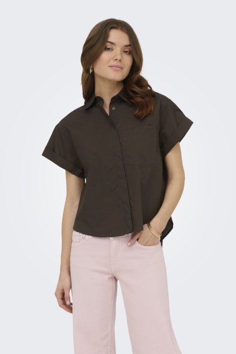 Only bruine dames blouse | Model vooraanzicht