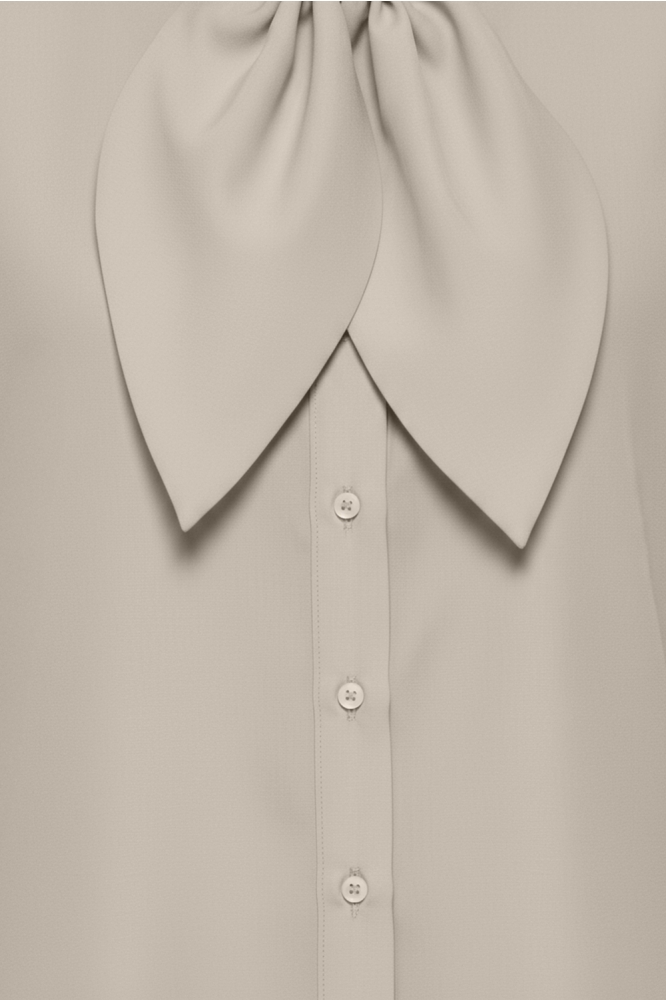 Only beige dames blouse | Close up