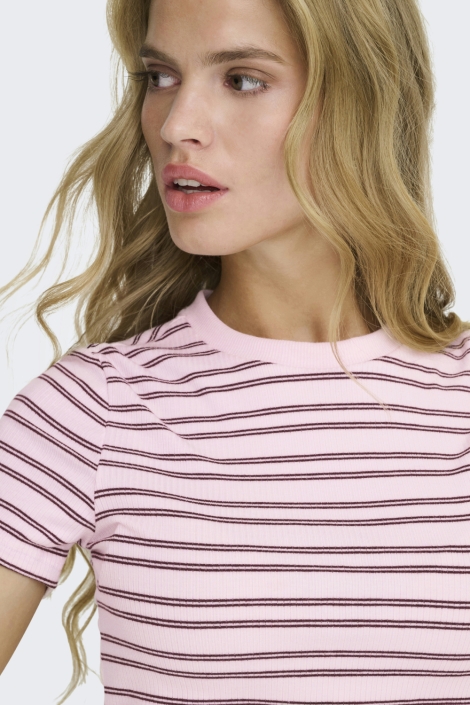 Only roze dames t-shirt | Close up