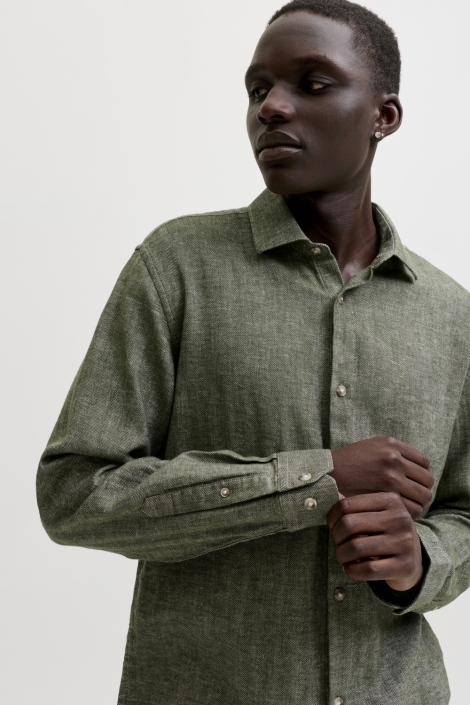 Jack & Jones groene heren overhemd | Model vooraanzicht