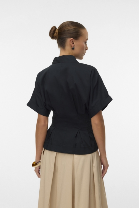 Vero Moda zwarte dames blouse | Model achteraanzicht